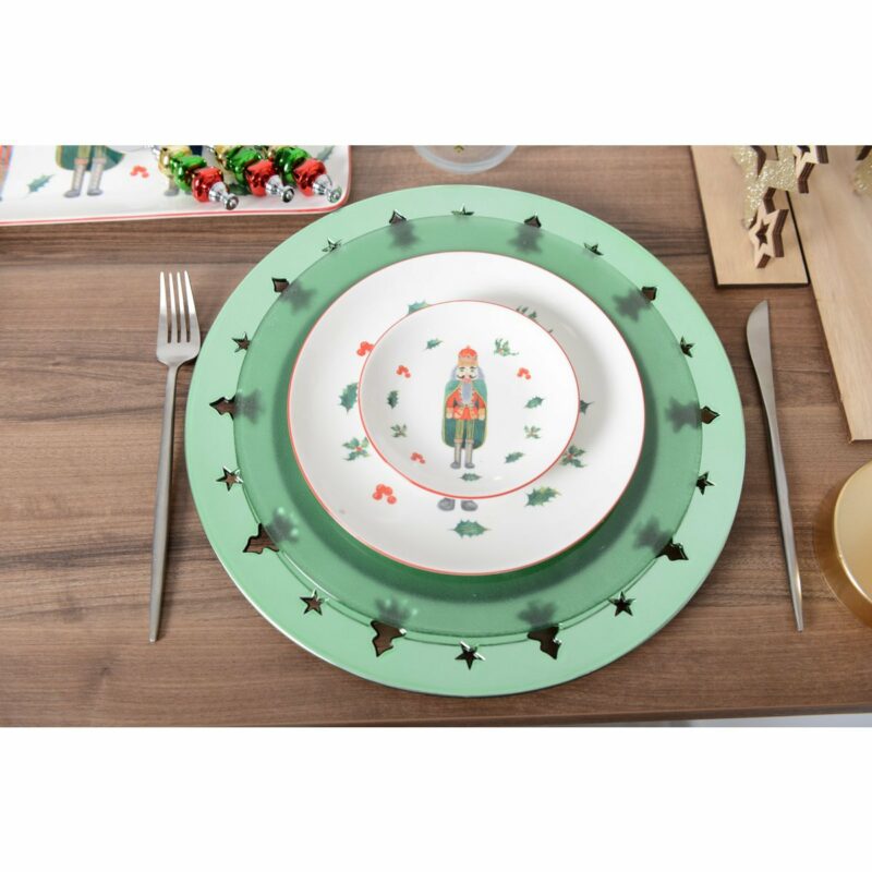 dessous dassiette vert brillant avec décor sapin deco